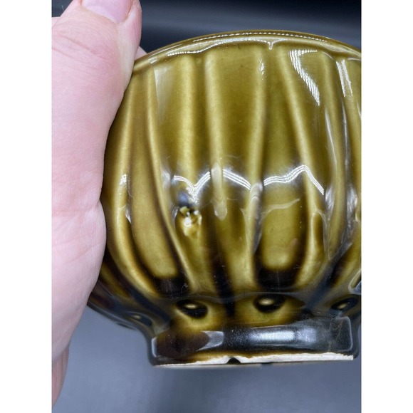 Vintage McCoy Planter Swirl USA Olive Green MCM Pottery Avocado Green #518 - Picture 7 of 7